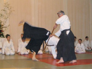 29.01.2005 | Maurice démontrant une techinque au bokken