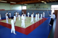 03.06.2006 | Les enfants s'exerçant au bokken